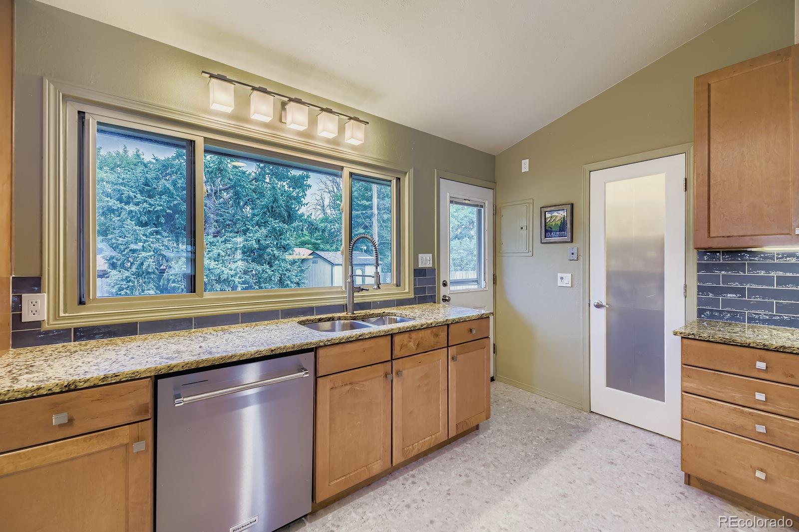 MLS Image #8 for 8100  sunset drive,lakewood, Colorado
