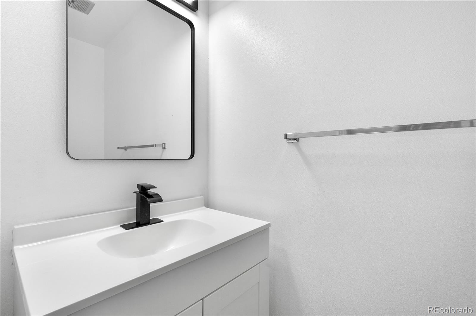 MLS Image #11 for 1732 s trenton ,denver, Colorado
