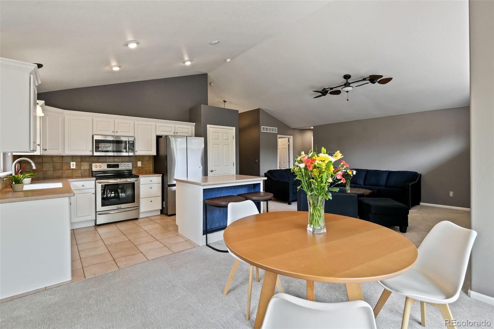 MLS Image #14 for 8829 s dudley street,littleton, Colorado