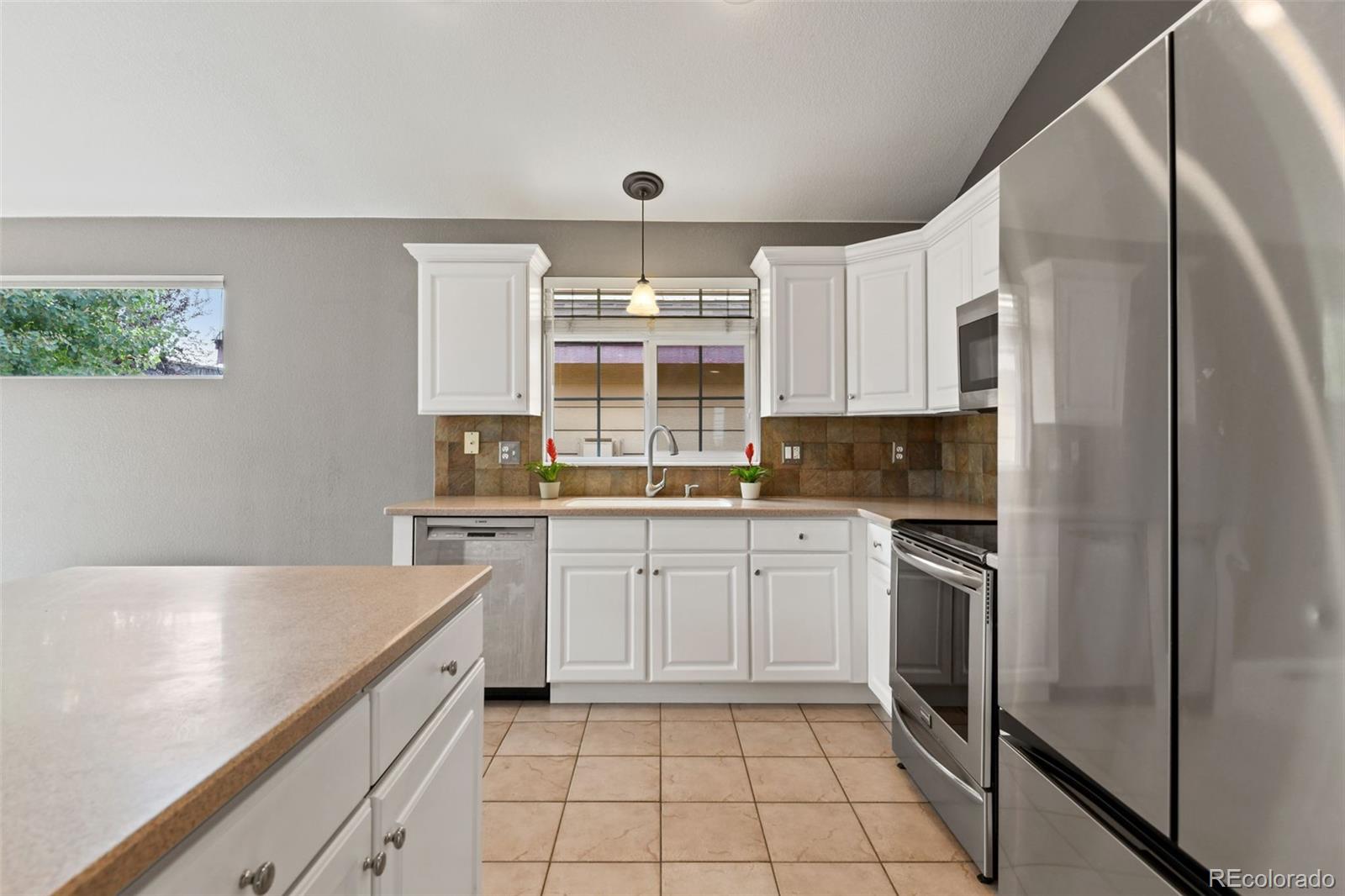 MLS Image #17 for 8829 s dudley street,littleton, Colorado