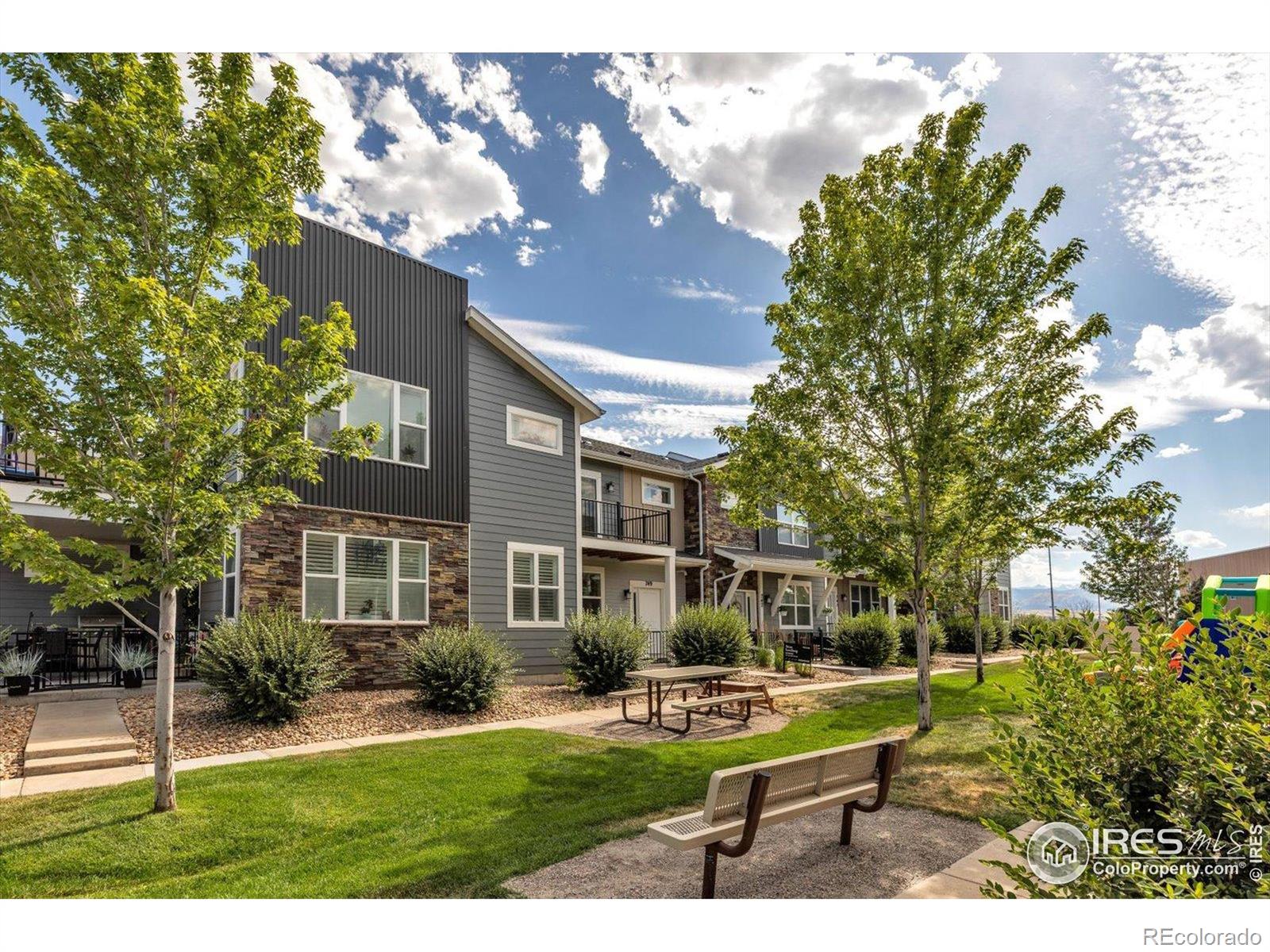 MLS Image #2 for 749  robert street,longmont, Colorado