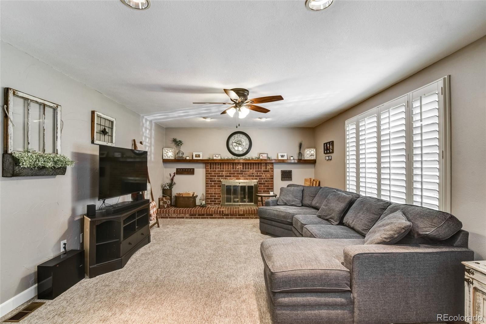 MLS Image #7 for 7394 s field court,littleton, Colorado