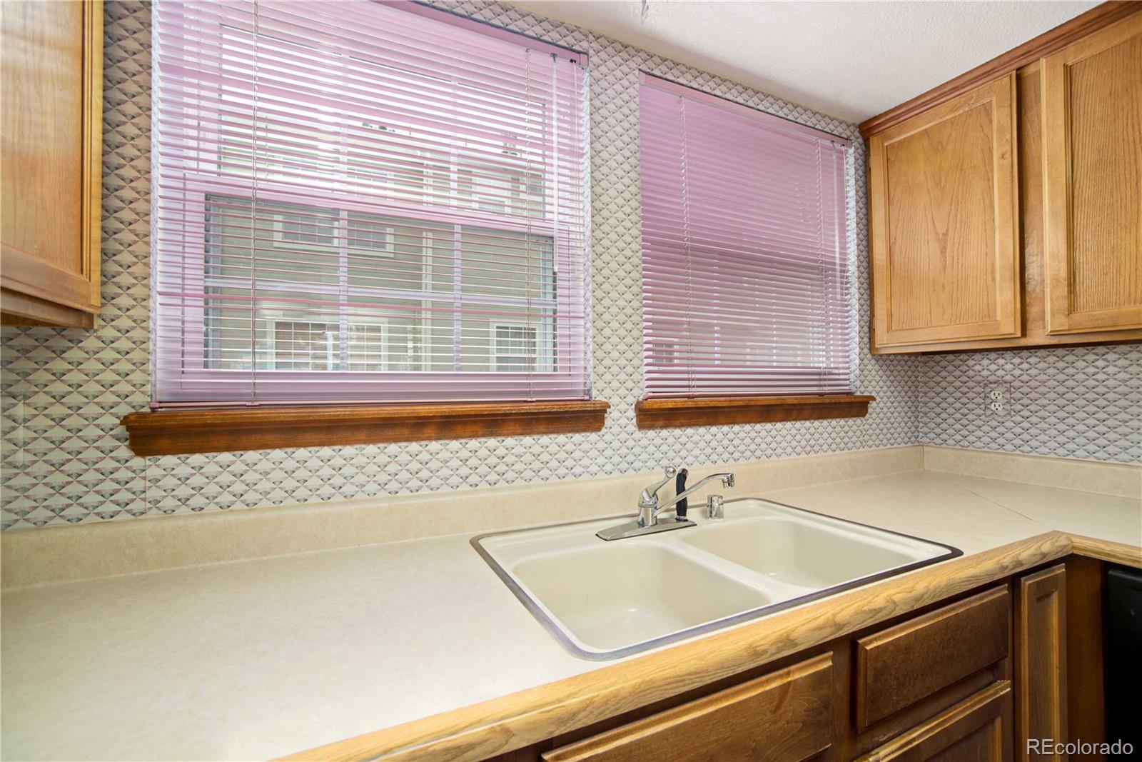 MLS Image #9 for 210 w jamison circle,littleton, Colorado
