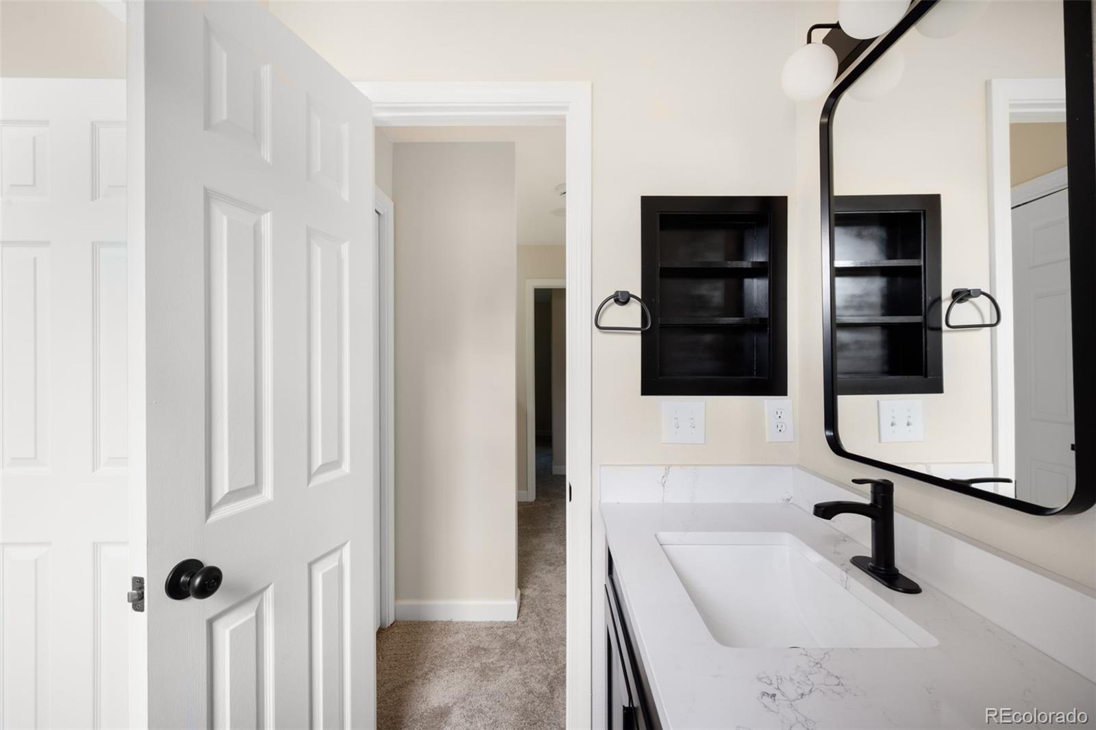MLS Image #23 for 1530 s quebec way,denver, Colorado