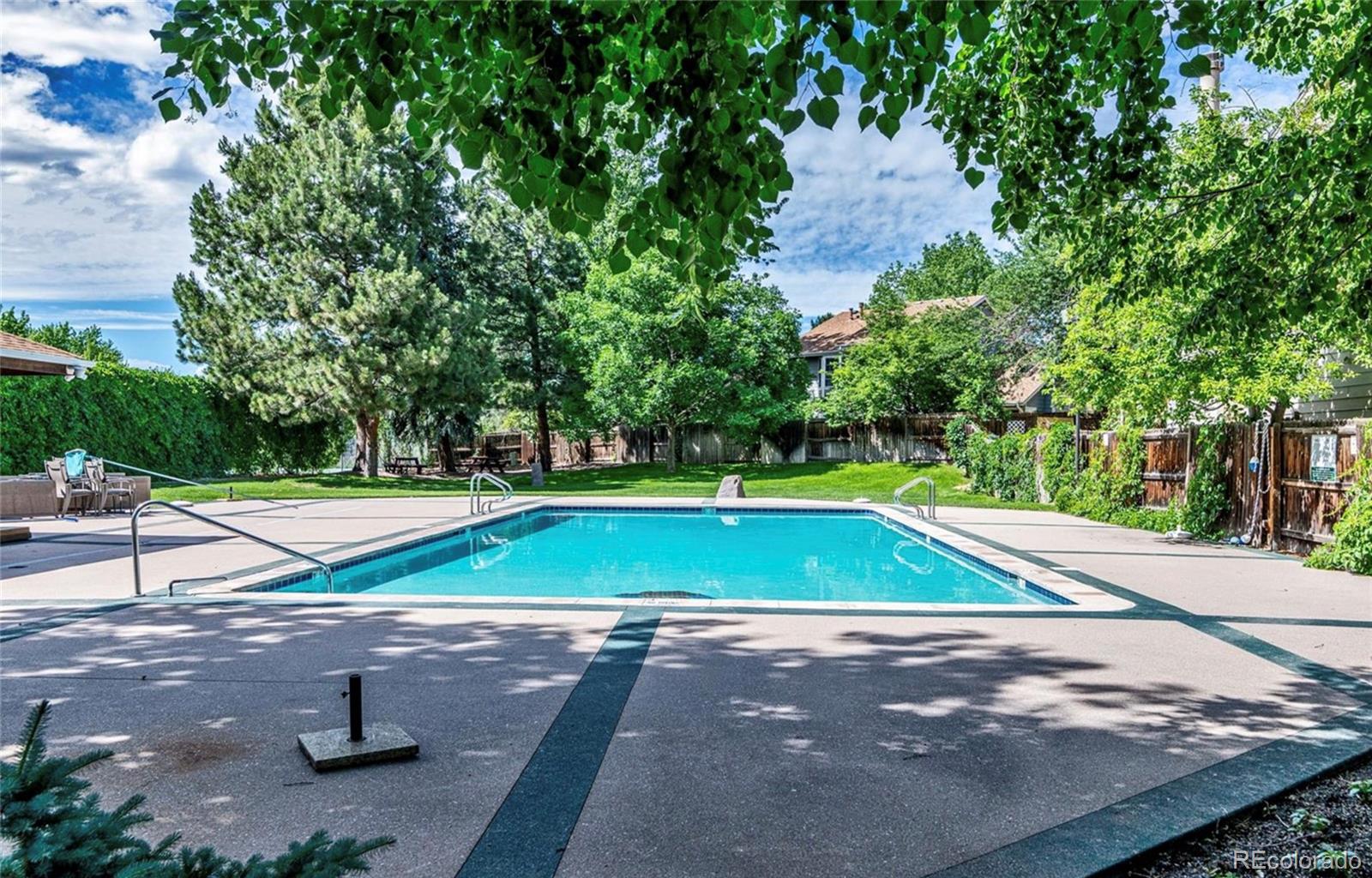 MLS Image #31 for 1530 s quebec way,denver, Colorado