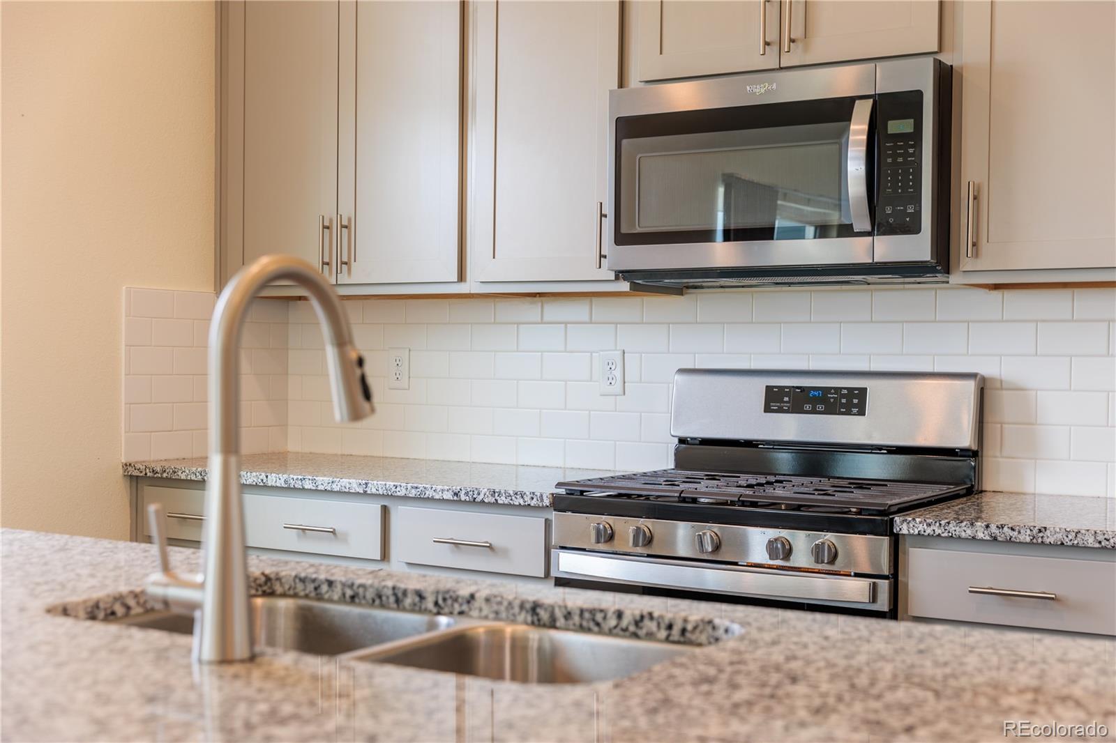 MLS Image #2 for 4405  garnet way,longmont, Colorado