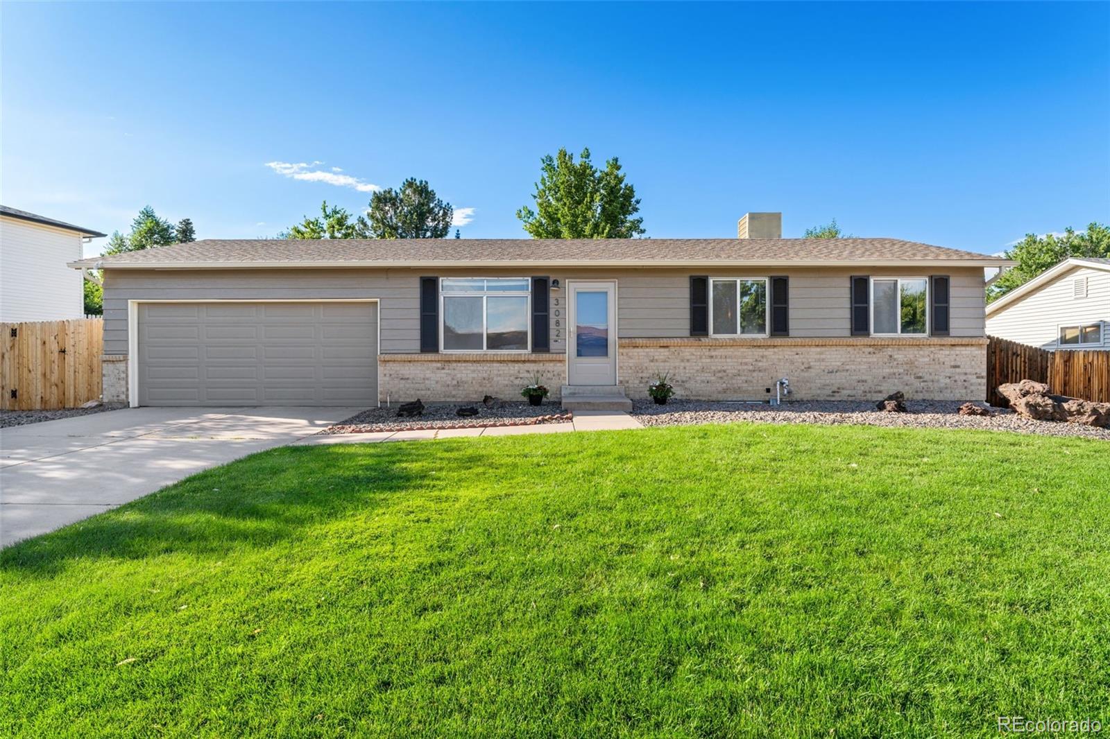 CMA Image for 3082 S Laredo Circle,Aurora, Colorado