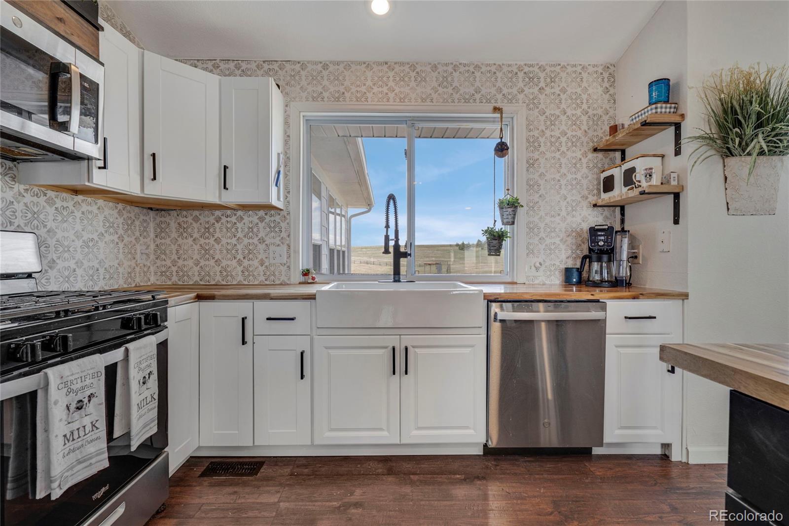 MLS Image #1 for 45523  sun country drive,elizabeth, Colorado