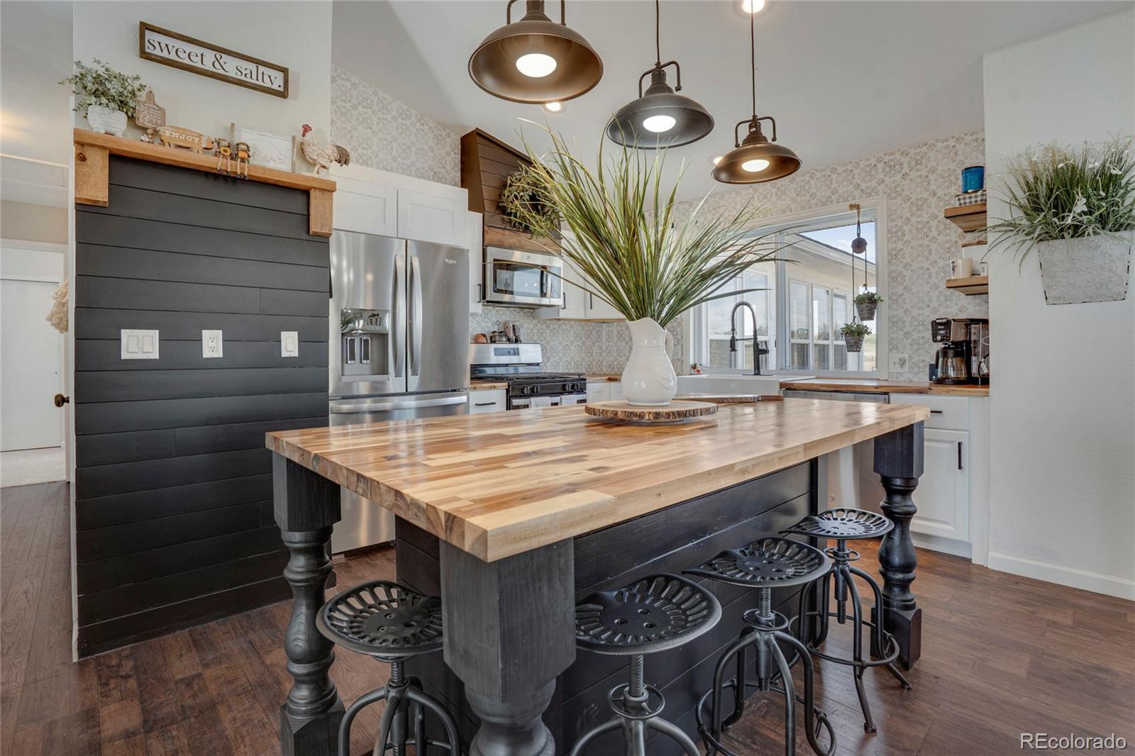 MLS Image #2 for 45523  sun country drive,elizabeth, Colorado