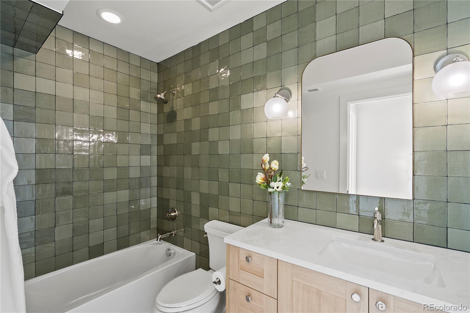 MLS Image #29 for 1645 n osceola street,denver, Colorado