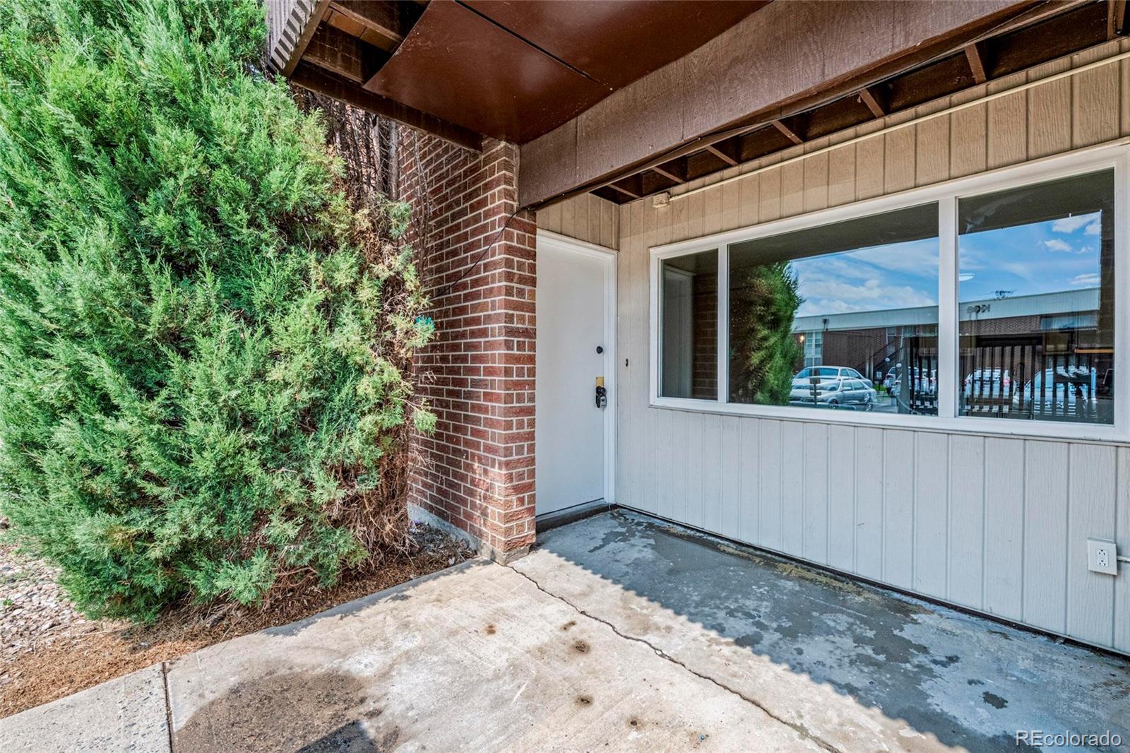 MLS Image #13 for 3663 s sheridan boulevard,denver, Colorado