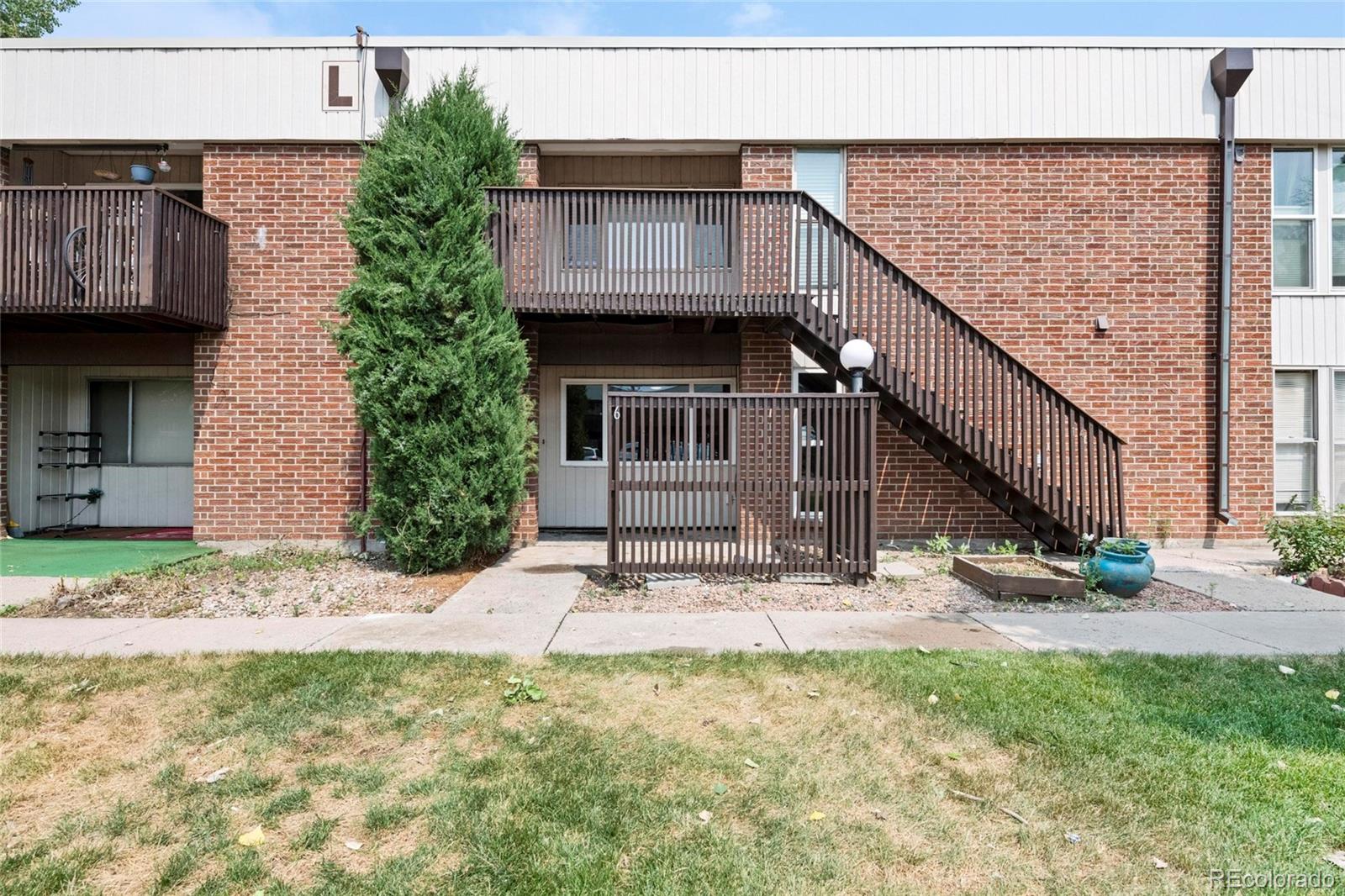 MLS Image #14 for 3663 s sheridan boulevard,denver, Colorado