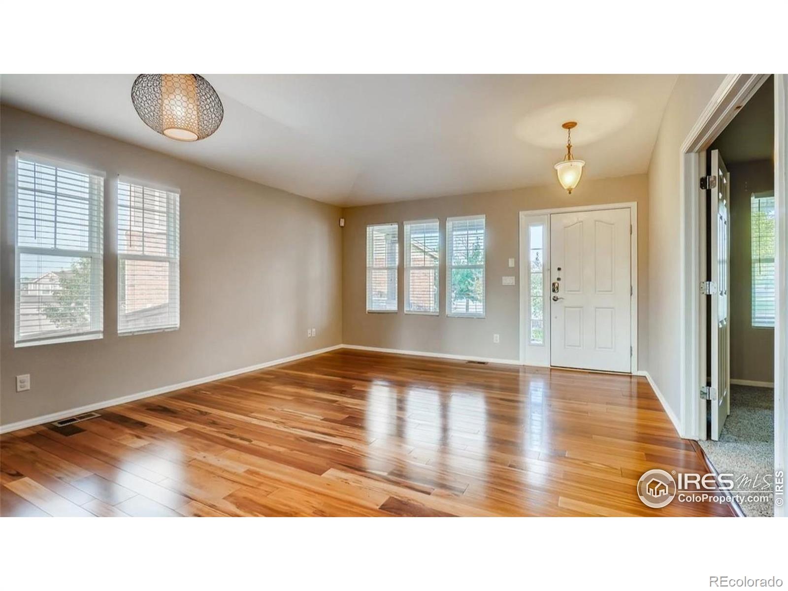 MLS Image #4 for 2796 s jebel way,aurora, Colorado