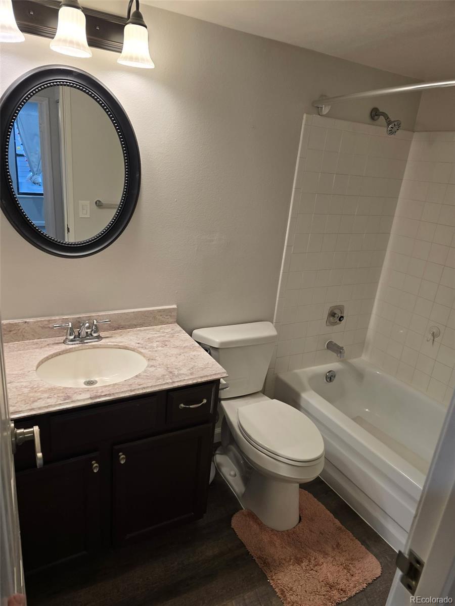 MLS Image #5 for 12083 e harvard avenue,aurora, Colorado