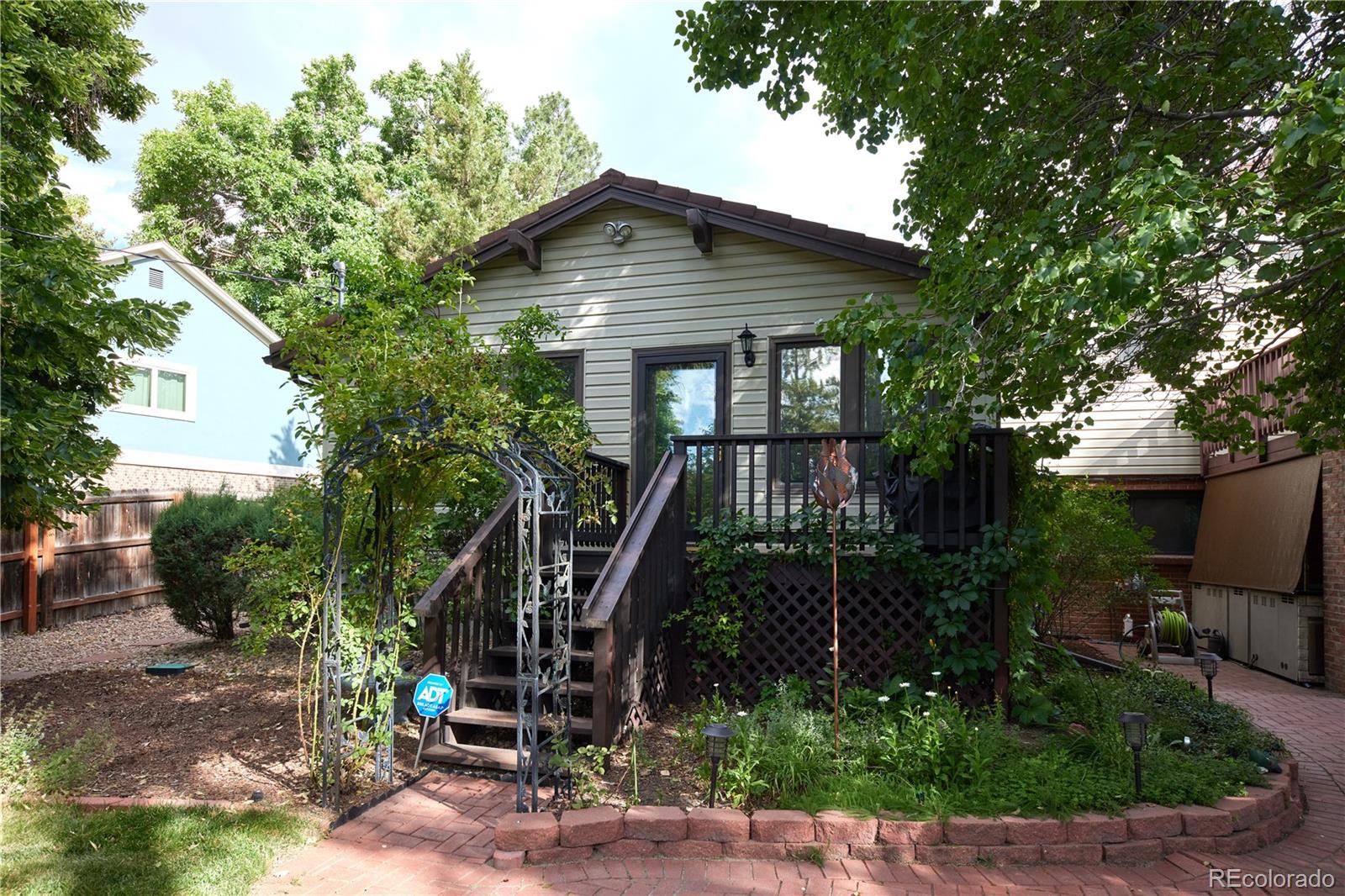 MLS Image #47 for 2141 s dallas street,denver, Colorado