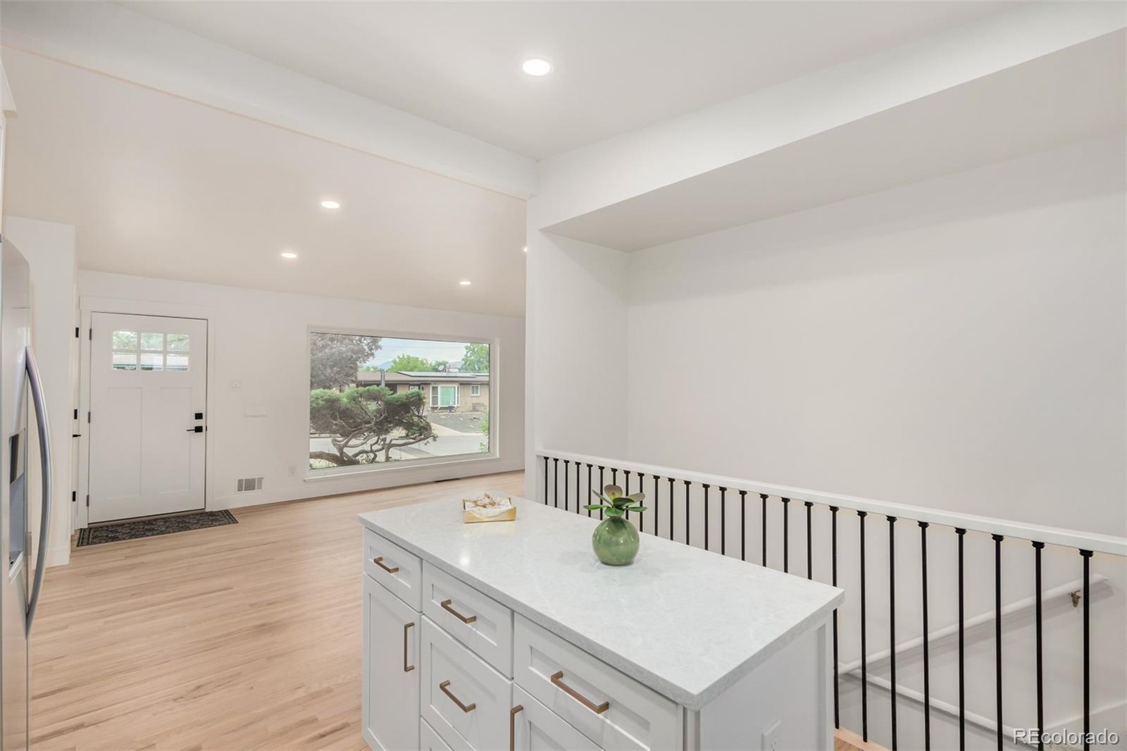 MLS Image #10 for 1948 s zenobia street,denver, Colorado