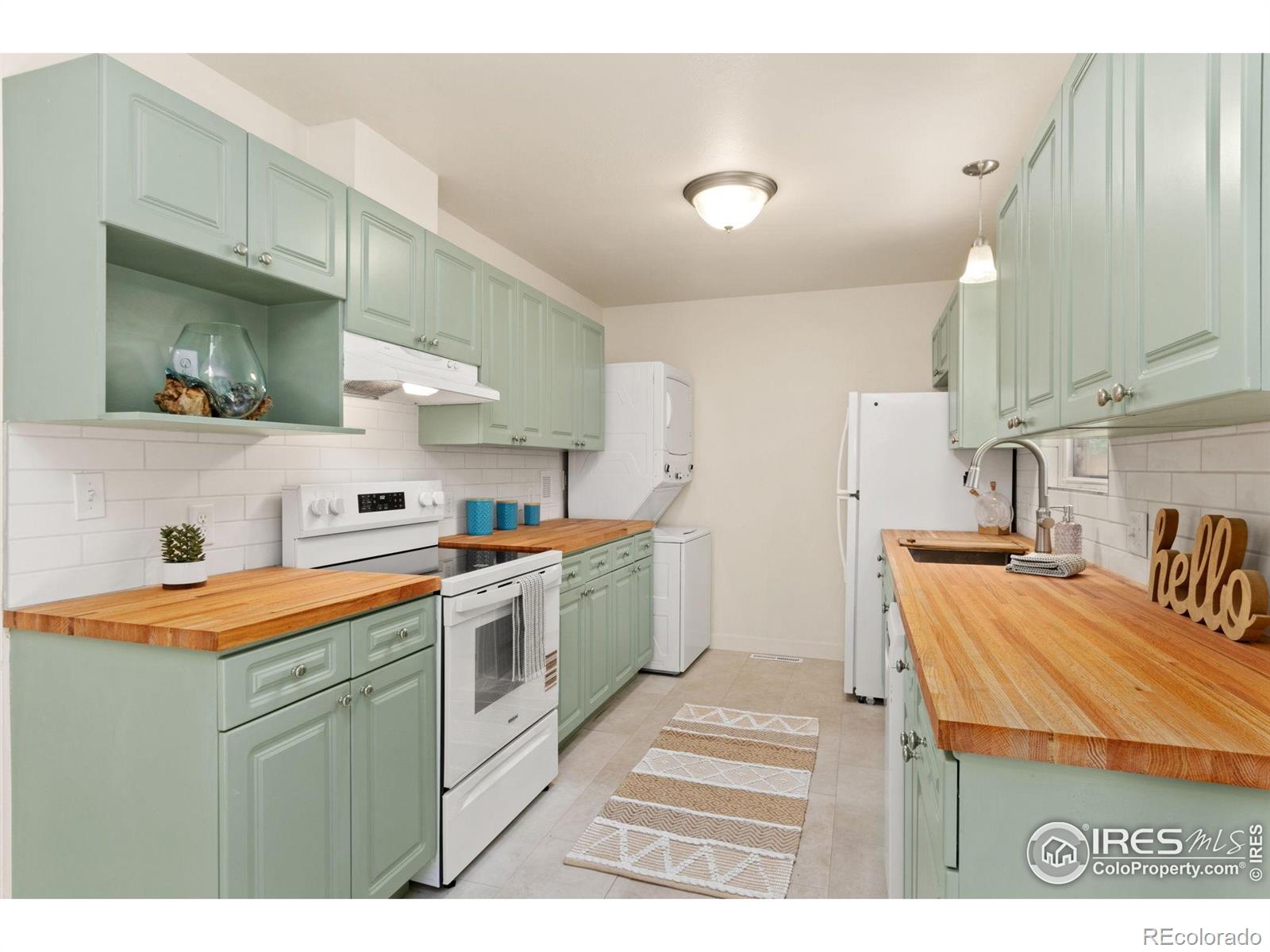 MLS Image #5 for 1408  hillcrest drive,fort collins, Colorado