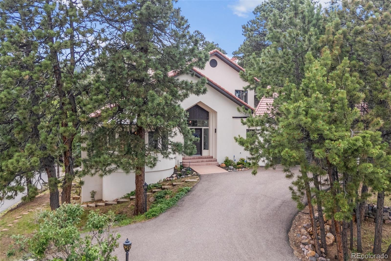 MLS Image #3 for 22454  anasazi way,golden, Colorado