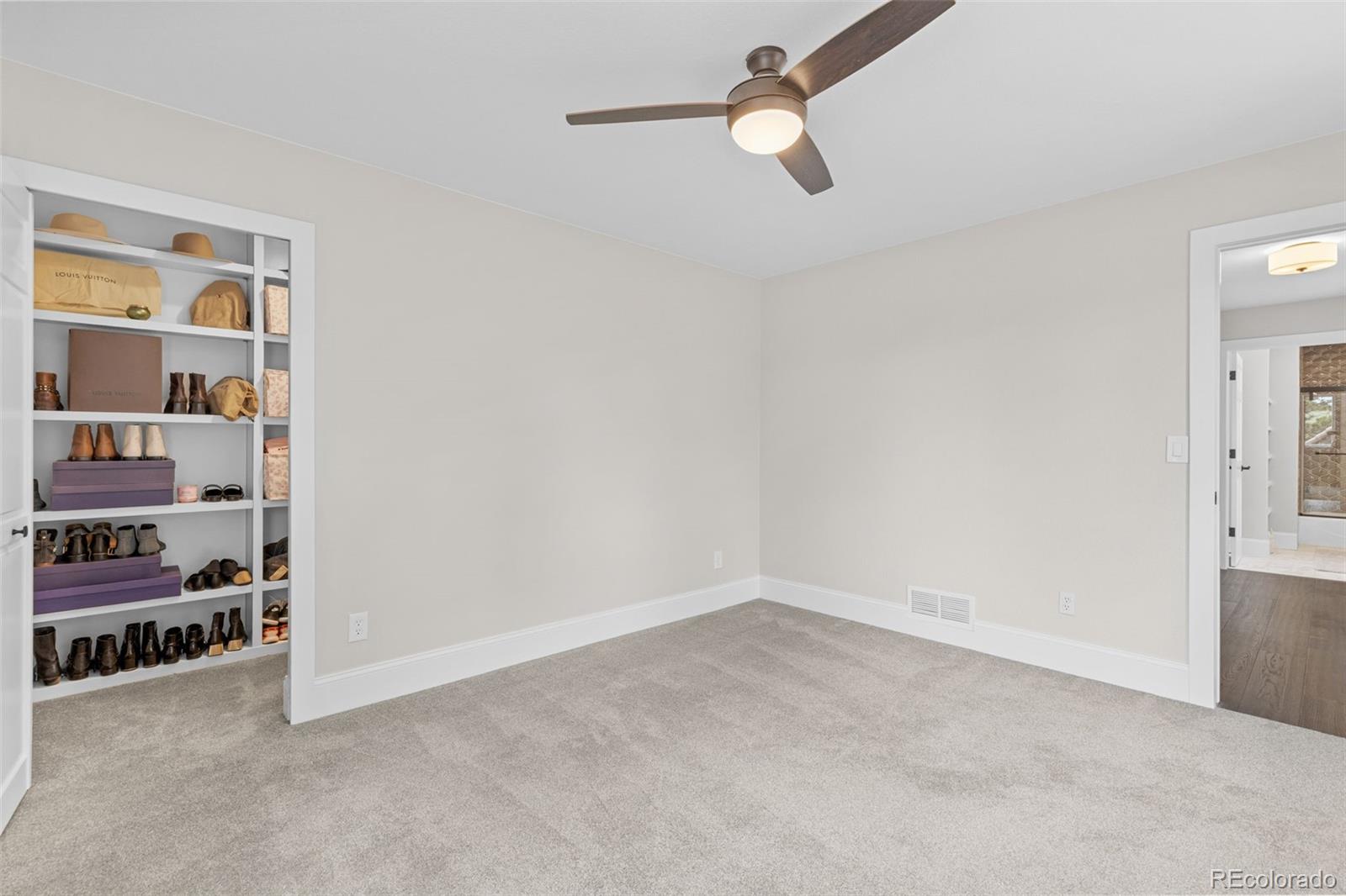 MLS Image #35 for 22454  anasazi way,golden, Colorado