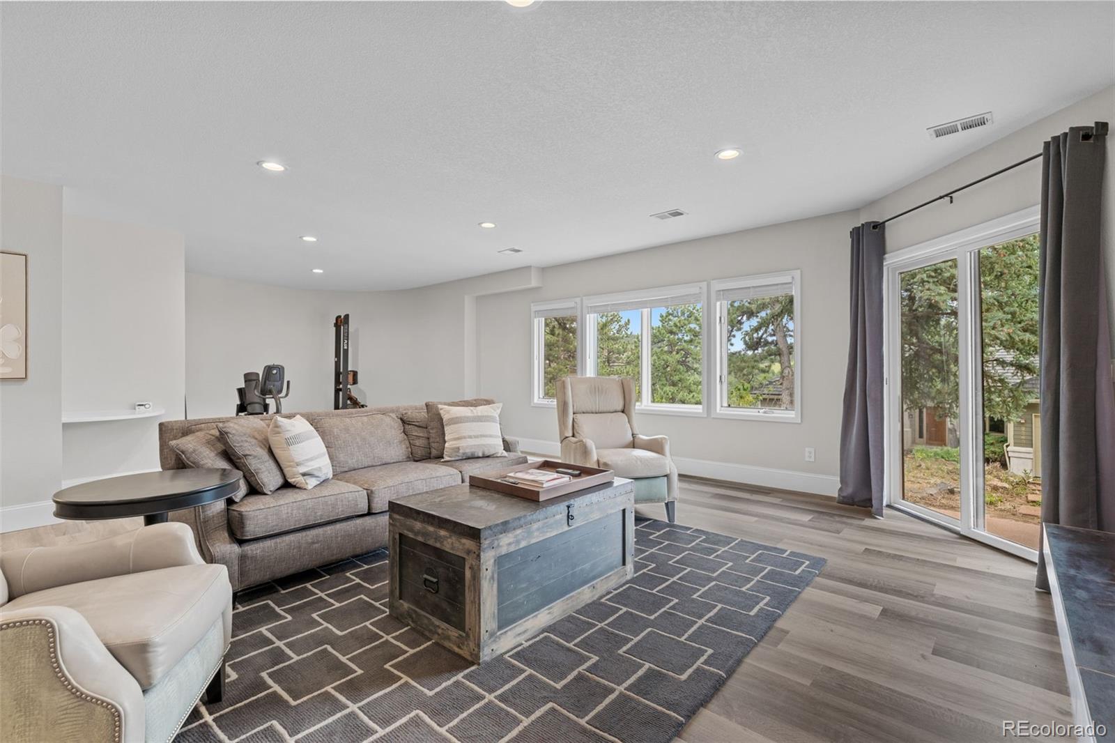 MLS Image #42 for 22454  anasazi way,golden, Colorado