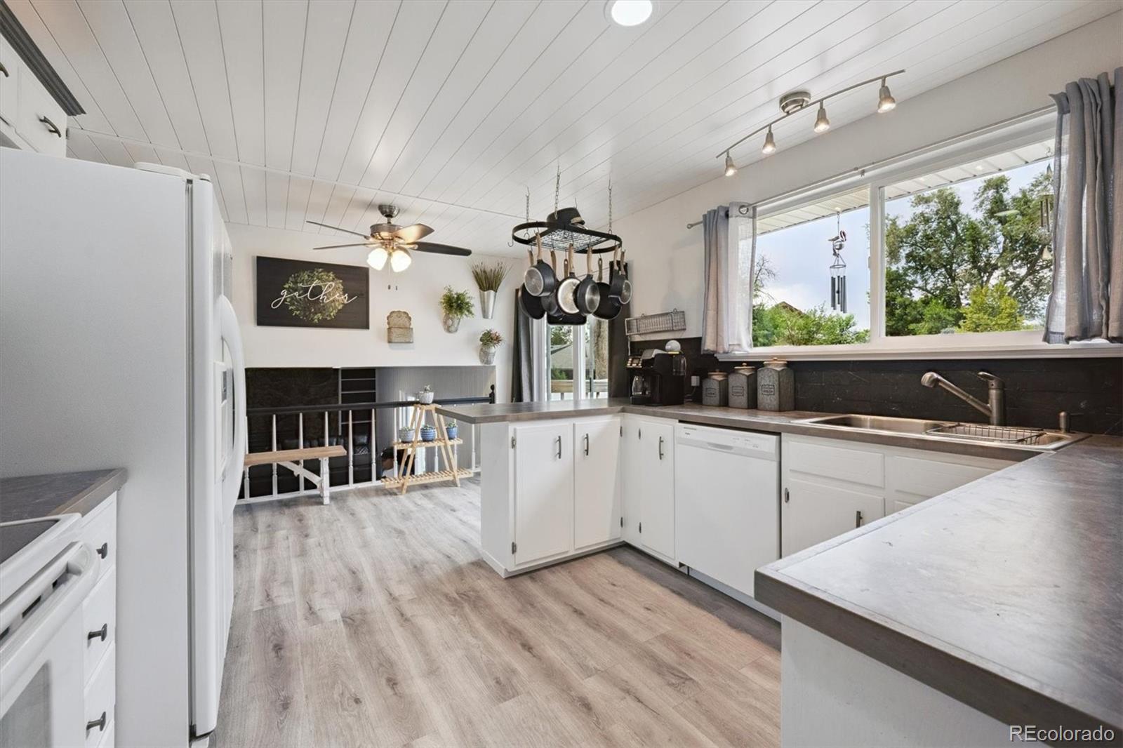 MLS Image #3 for 6455  field street,arvada, Colorado