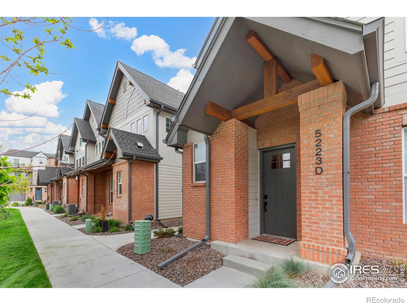 MLS Image #2 for 5223  allison way,arvada, Colorado