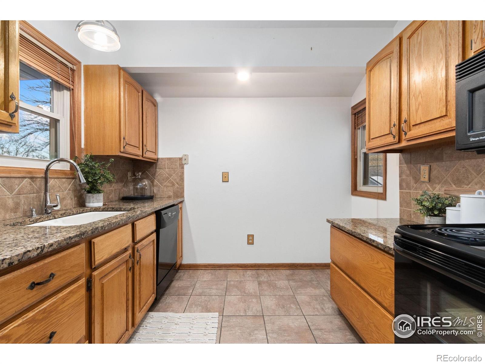 MLS Image #13 for 1001  43rd avenue,greeley, Colorado