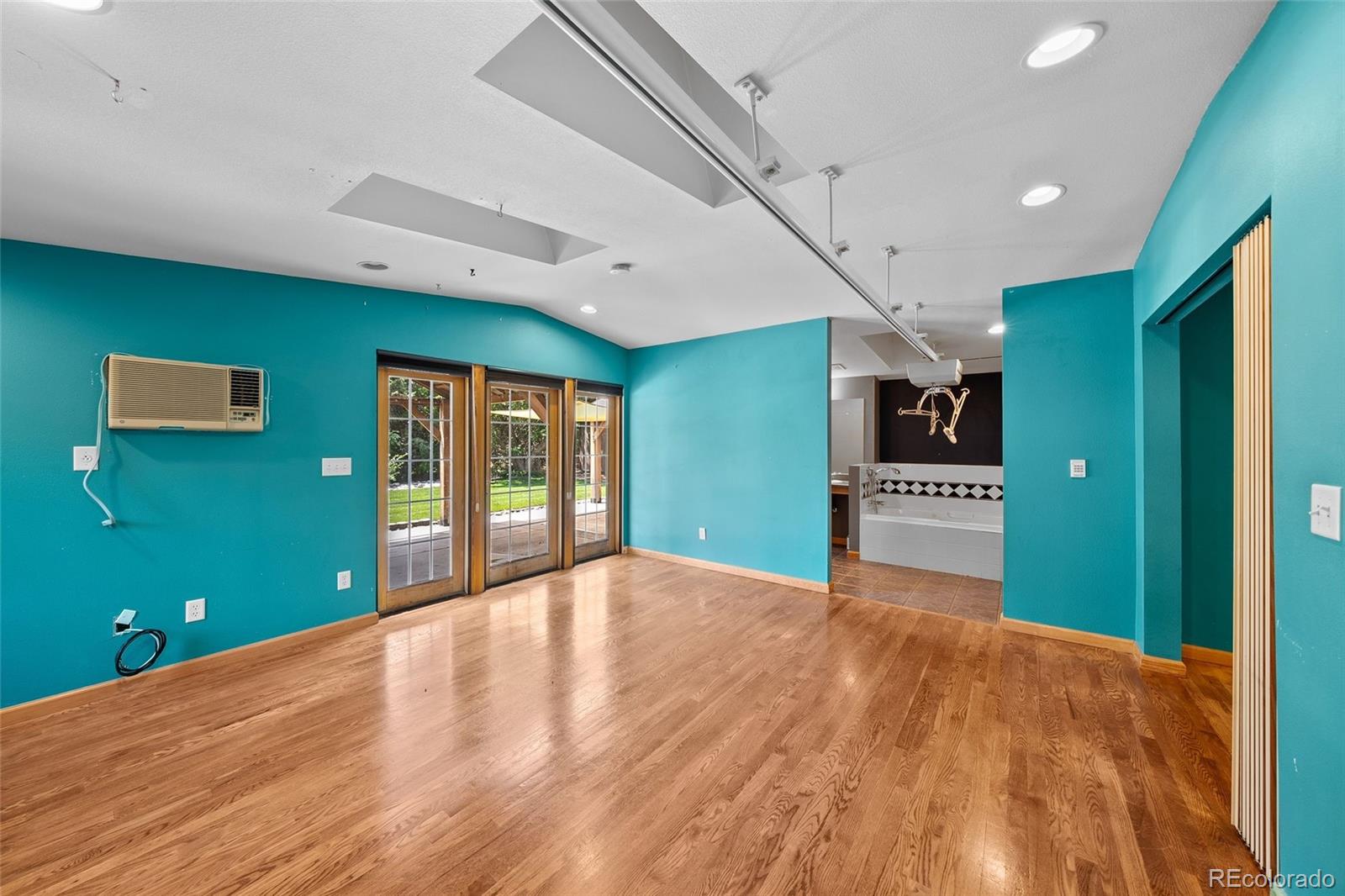 MLS Image #24 for 8930 w 55th avenue,arvada, Colorado