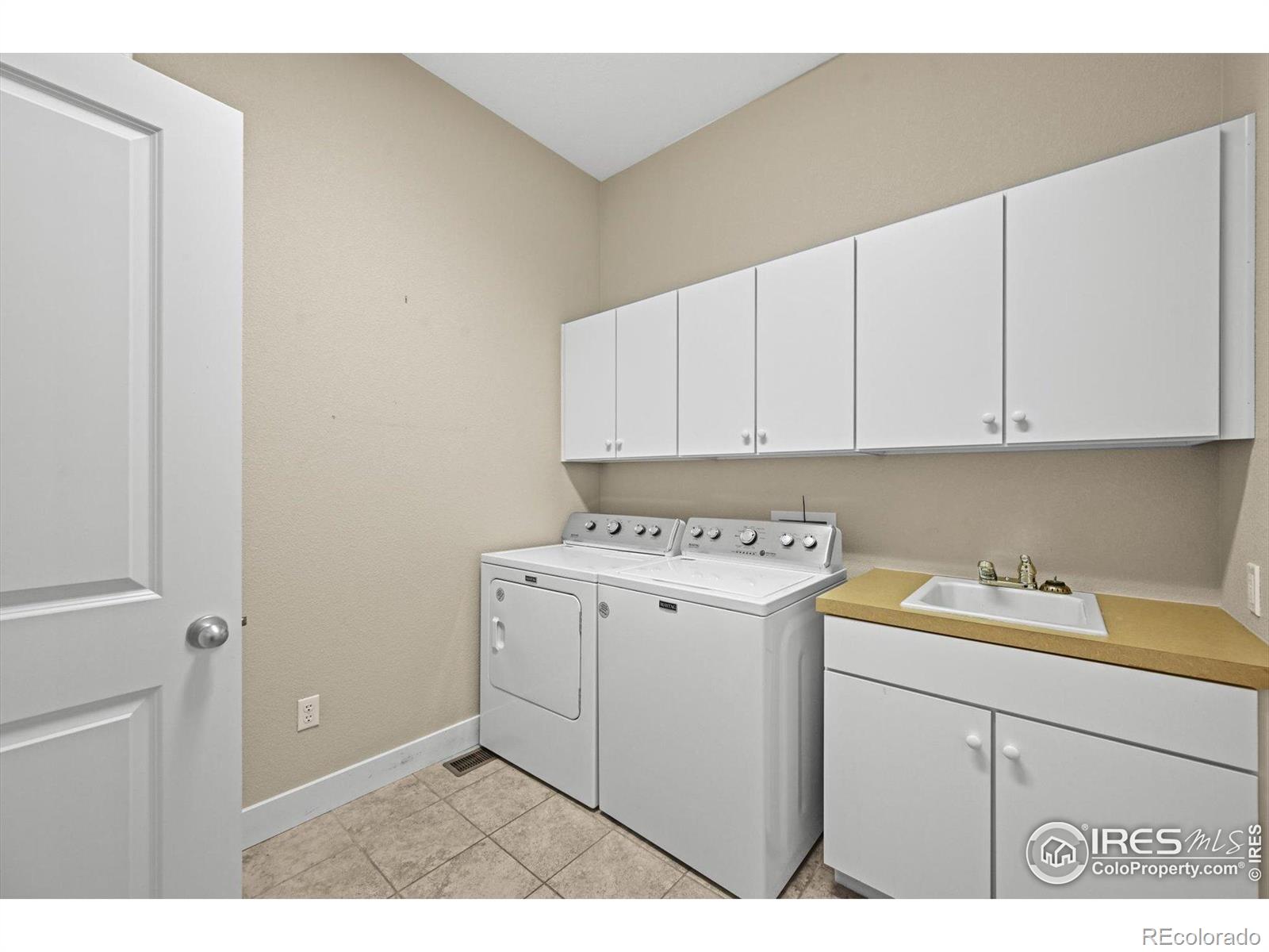 MLS Image #20 for 3031  thunder lake circle,lafayette, Colorado