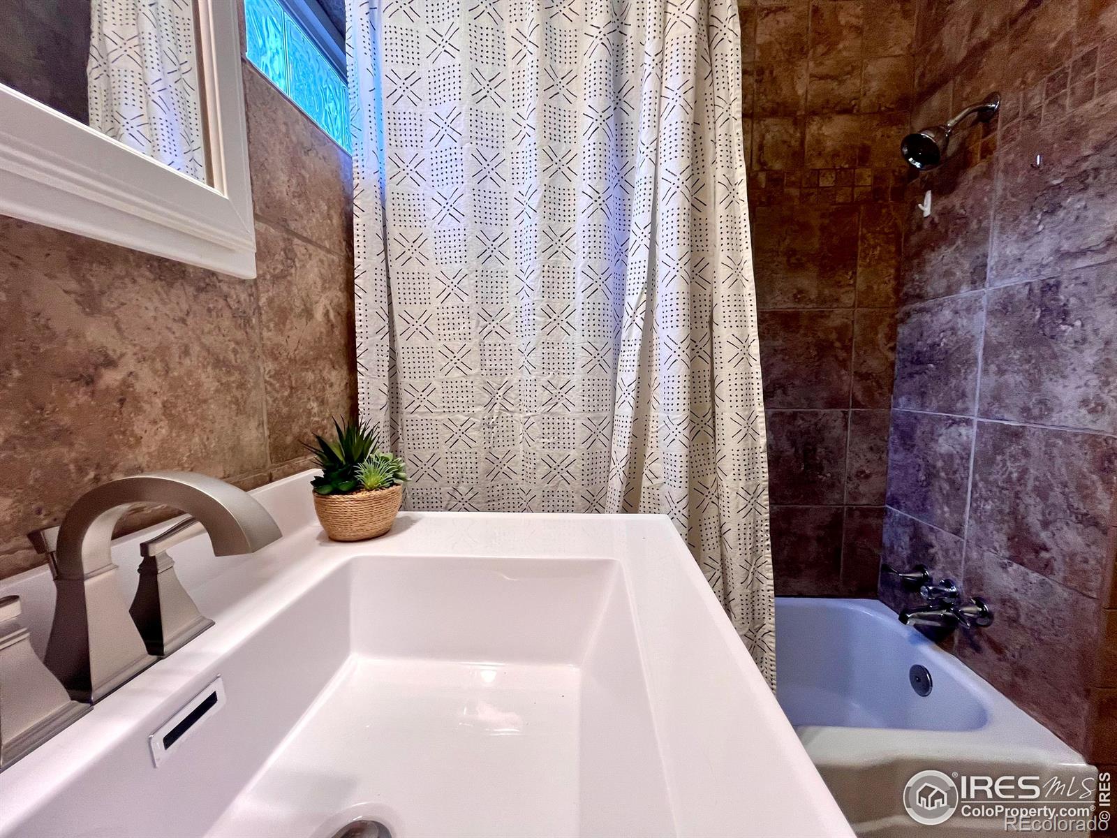 MLS Image #20 for 22  elm street,windsor, Colorado