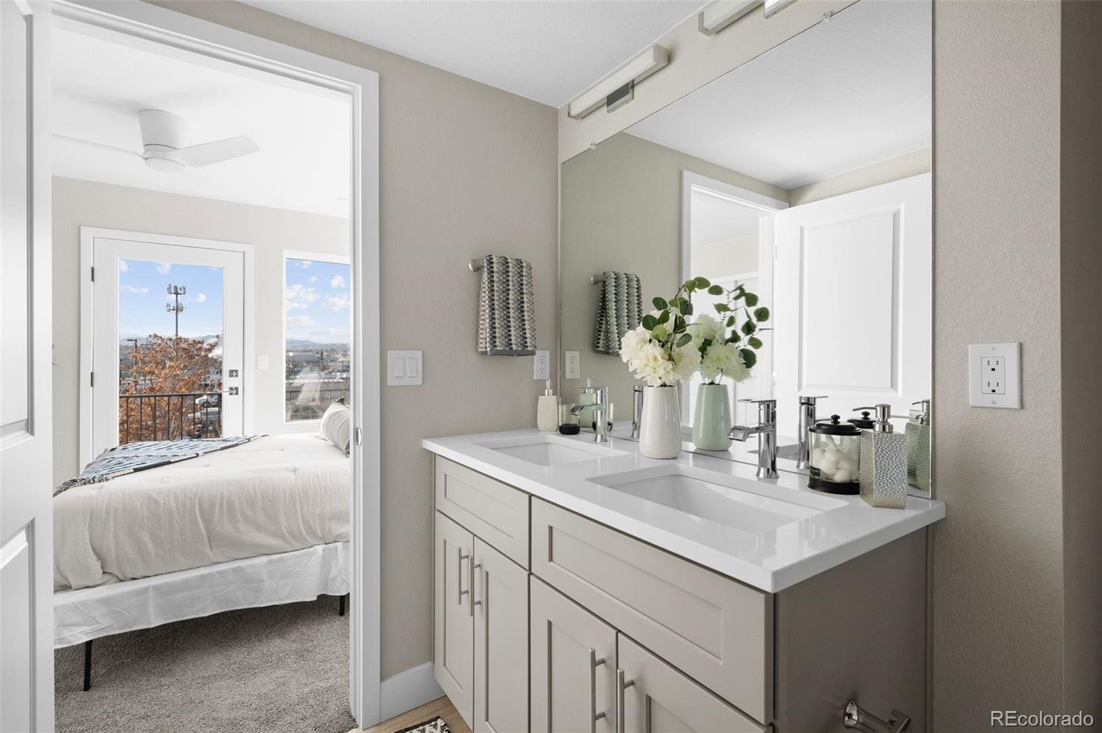 MLS Image #16 for 2620 s delaware street,denver, Colorado