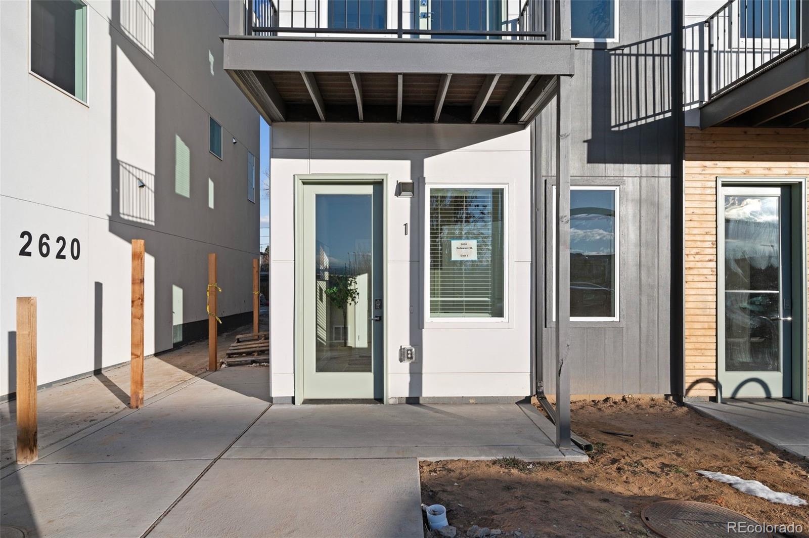 MLS Image #21 for 2620 s delaware street,denver, Colorado