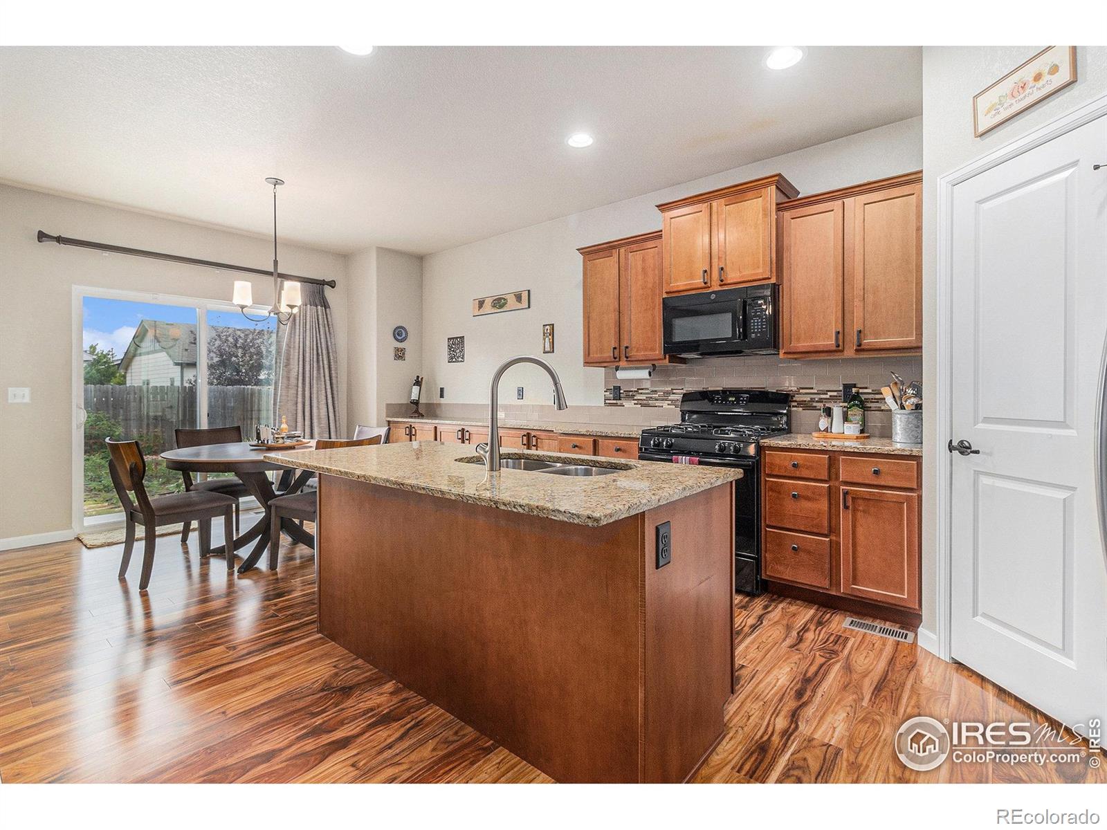 MLS Image #4 for 843  settlers drive,milliken, Colorado