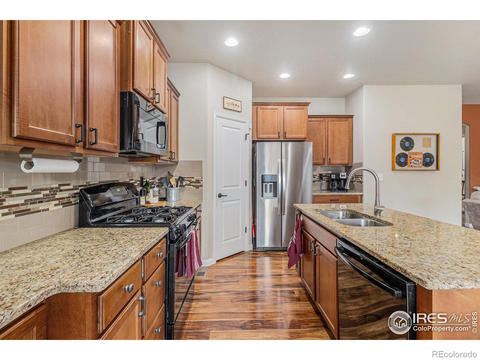 MLS Image #6 for 843  settlers drive,milliken, Colorado