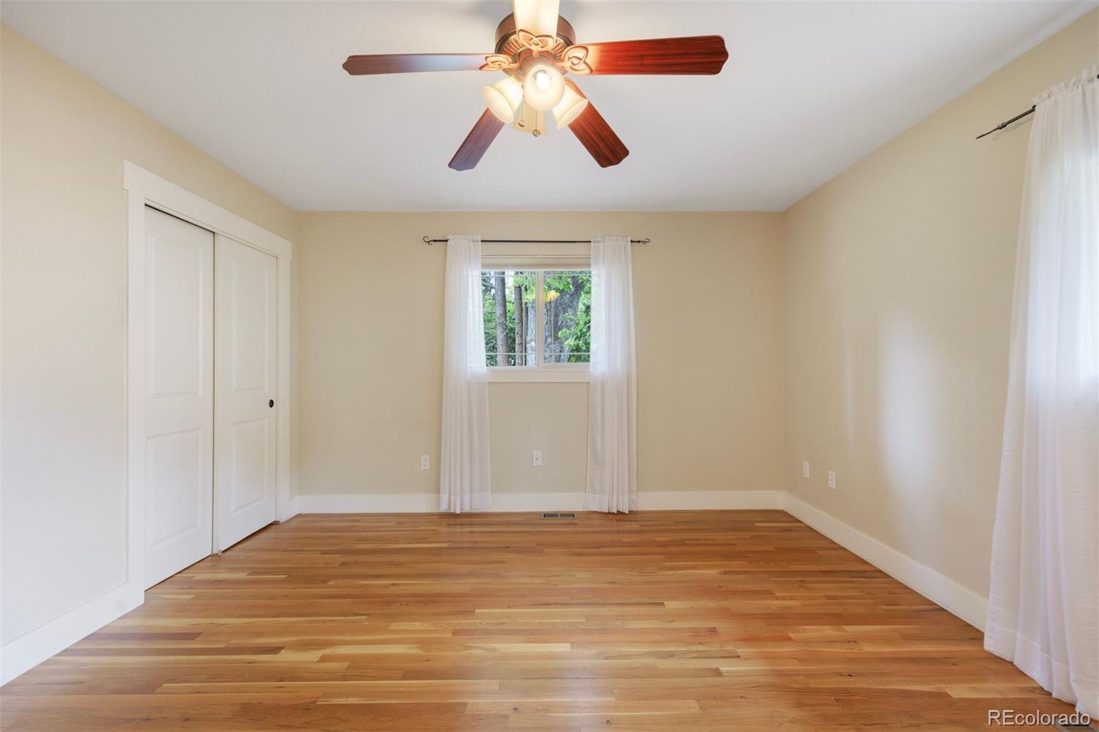 MLS Image #22 for 3854 s hudson street,denver, Colorado