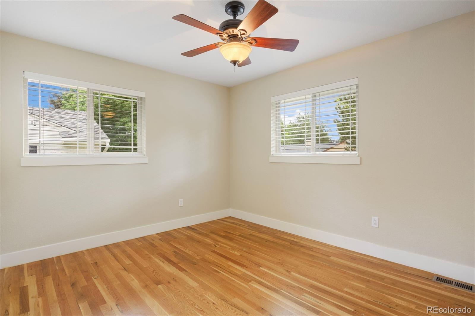 MLS Image #24 for 3854 s hudson street,denver, Colorado
