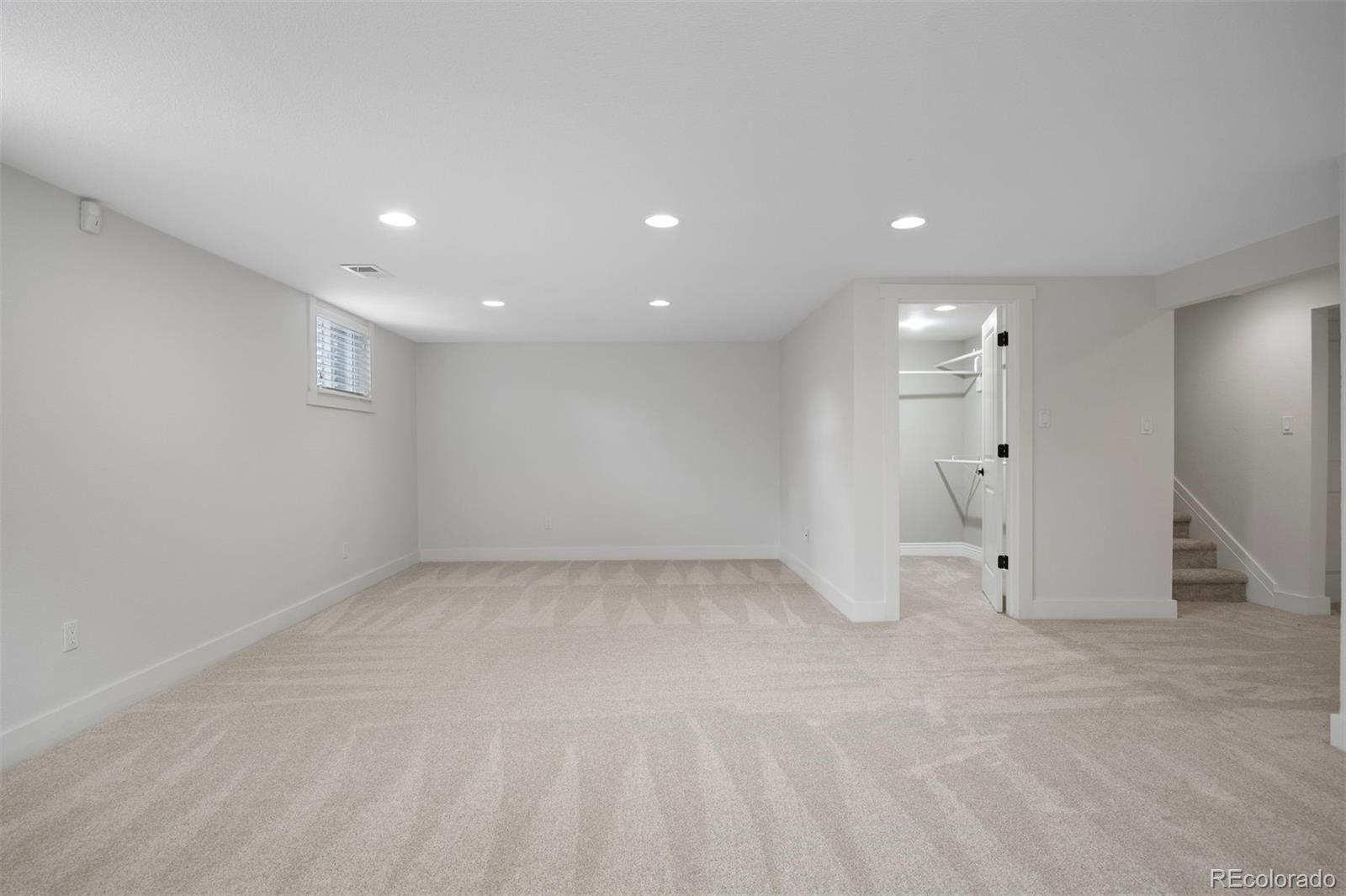 MLS Image #32 for 3854 s hudson street,denver, Colorado