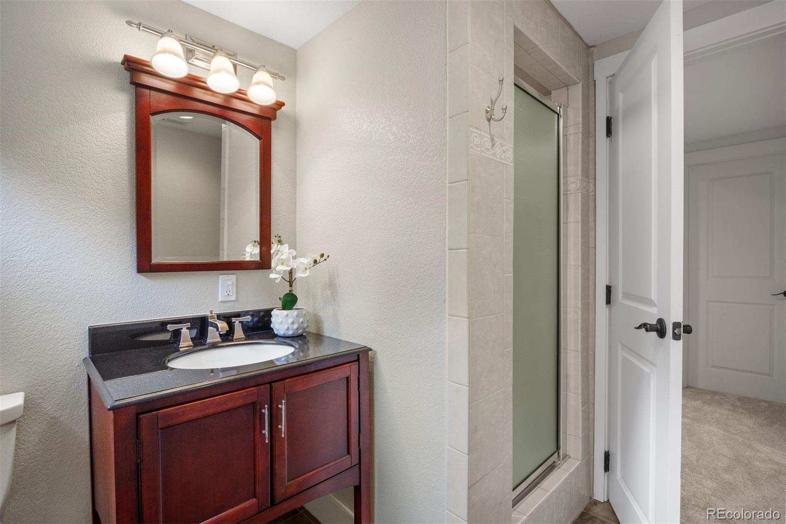 MLS Image #35 for 3854 s hudson street,denver, Colorado