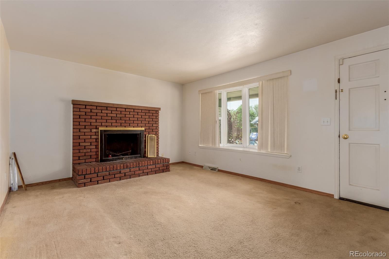 MLS Image #5 for 2603  danbury drive,longmont, Colorado