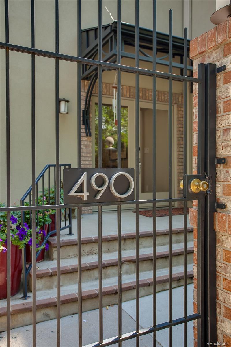 MLS Image #2 for 490  columbine street 5,denver, Colorado