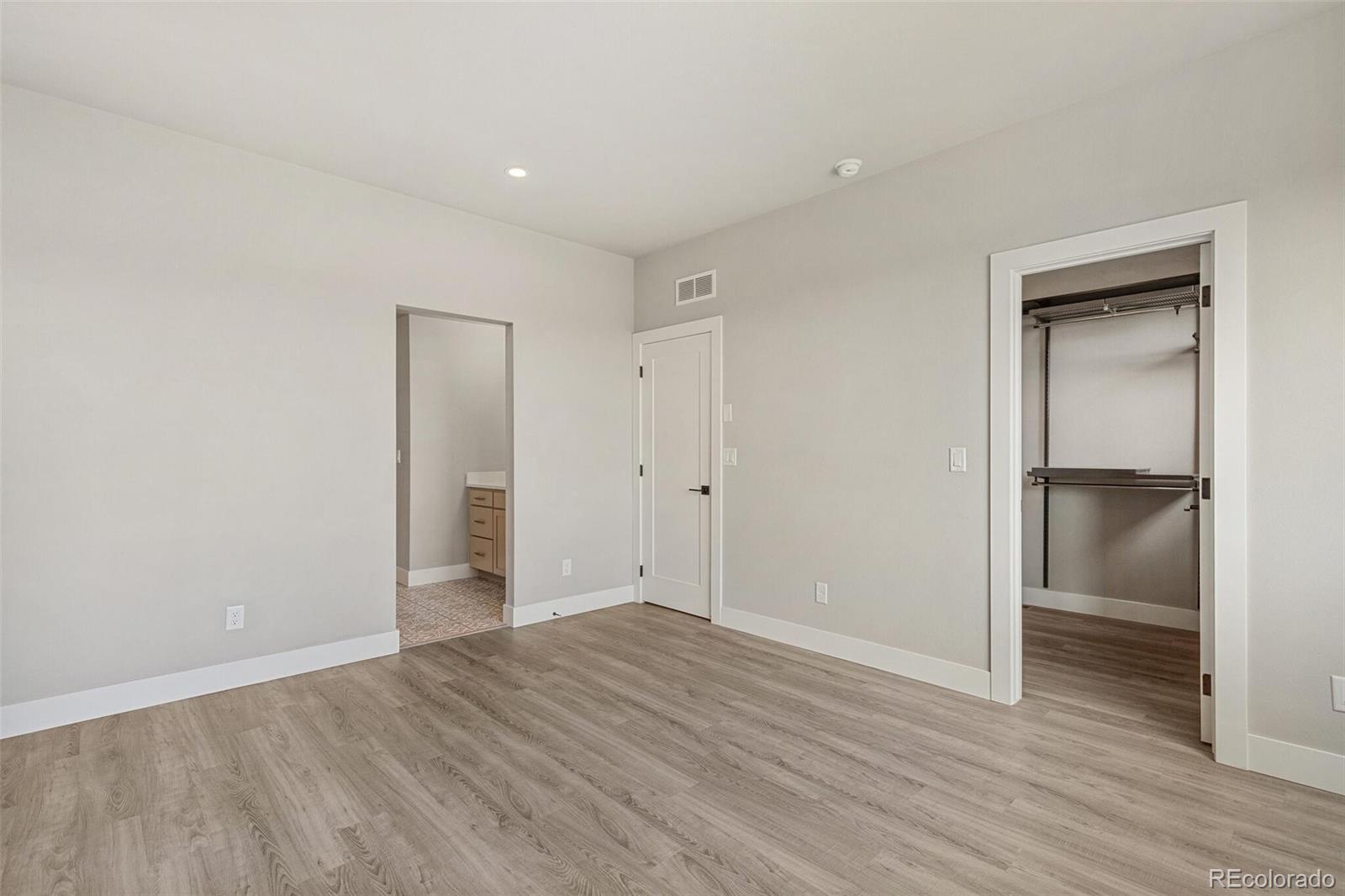 MLS Image #18 for 4062 w 17th avenue,denver, Colorado