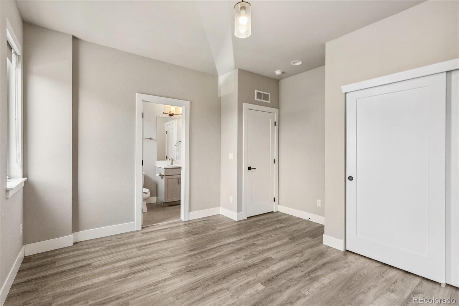 MLS Image #23 for 4062 w 17th avenue,denver, Colorado