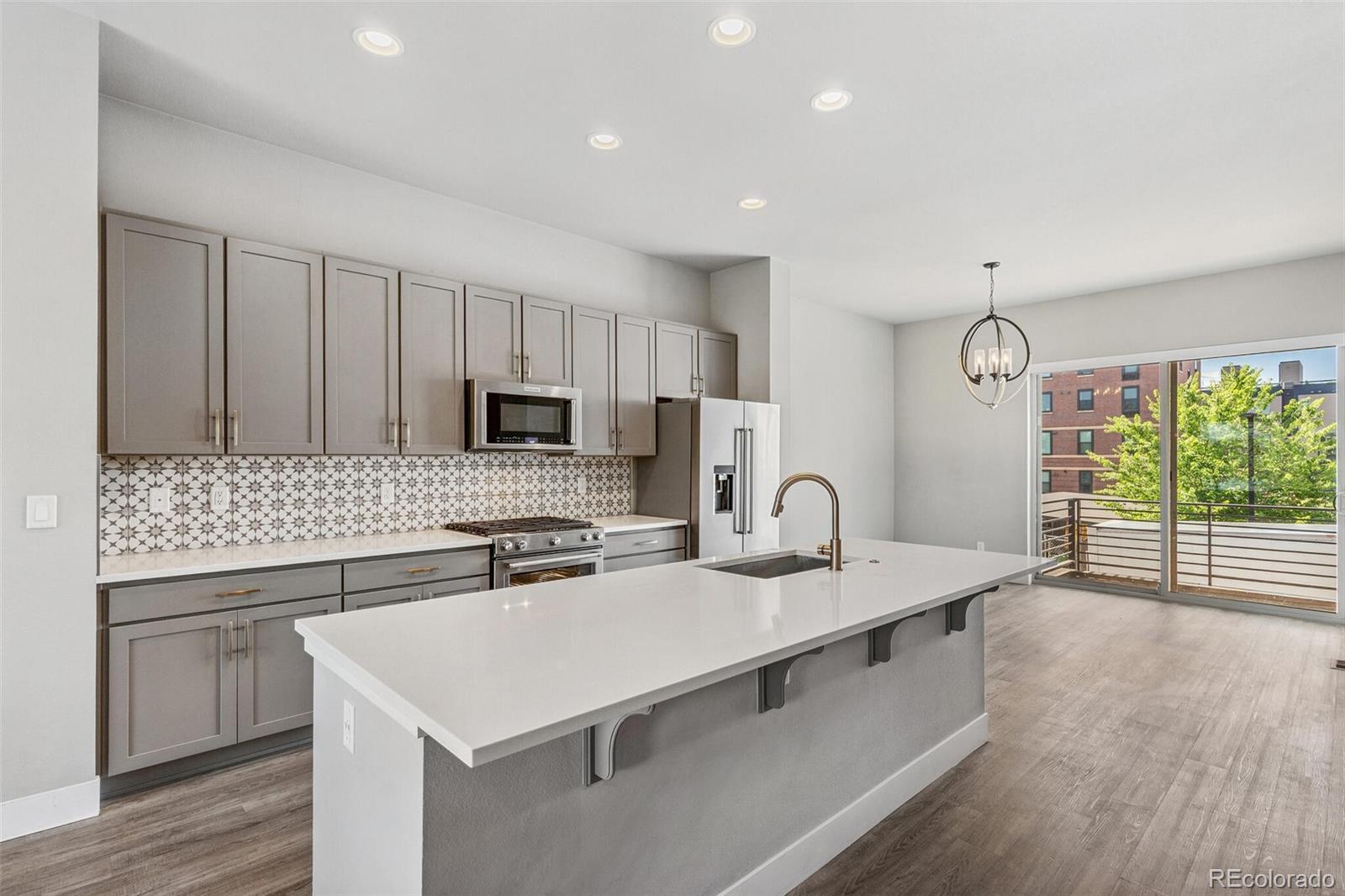 MLS Image #3 for 4062 w 17th avenue,denver, Colorado