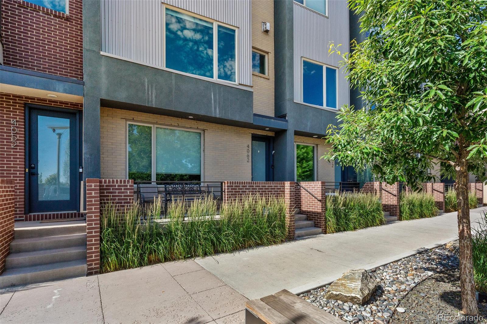 MLS Image #4 for 4062 w 17th avenue,denver, Colorado