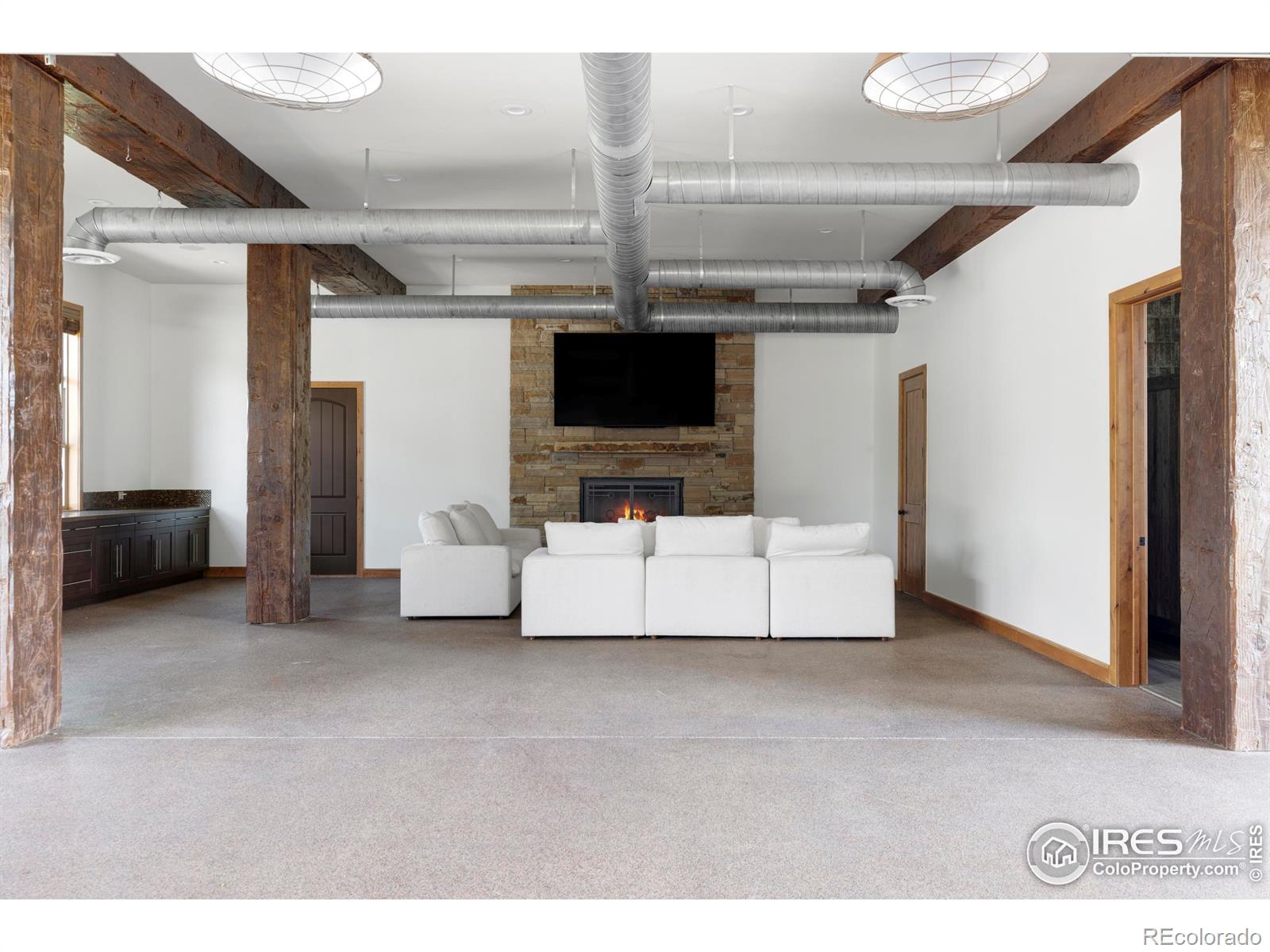 MLS Image #25 for 6880  saint vrain road,longmont, Colorado
