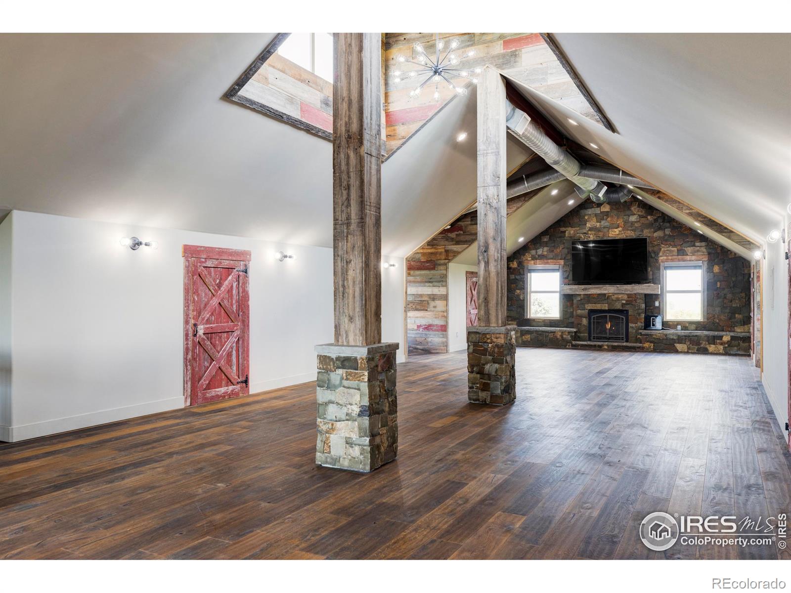 MLS Image #26 for 6880  saint vrain road,longmont, Colorado