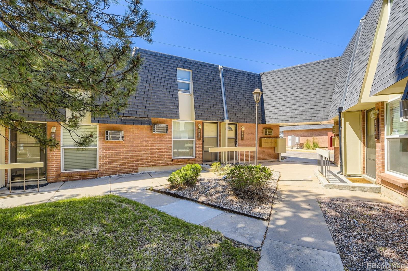 MLS Image #26 for 5828 s pearl street,centennial, Colorado