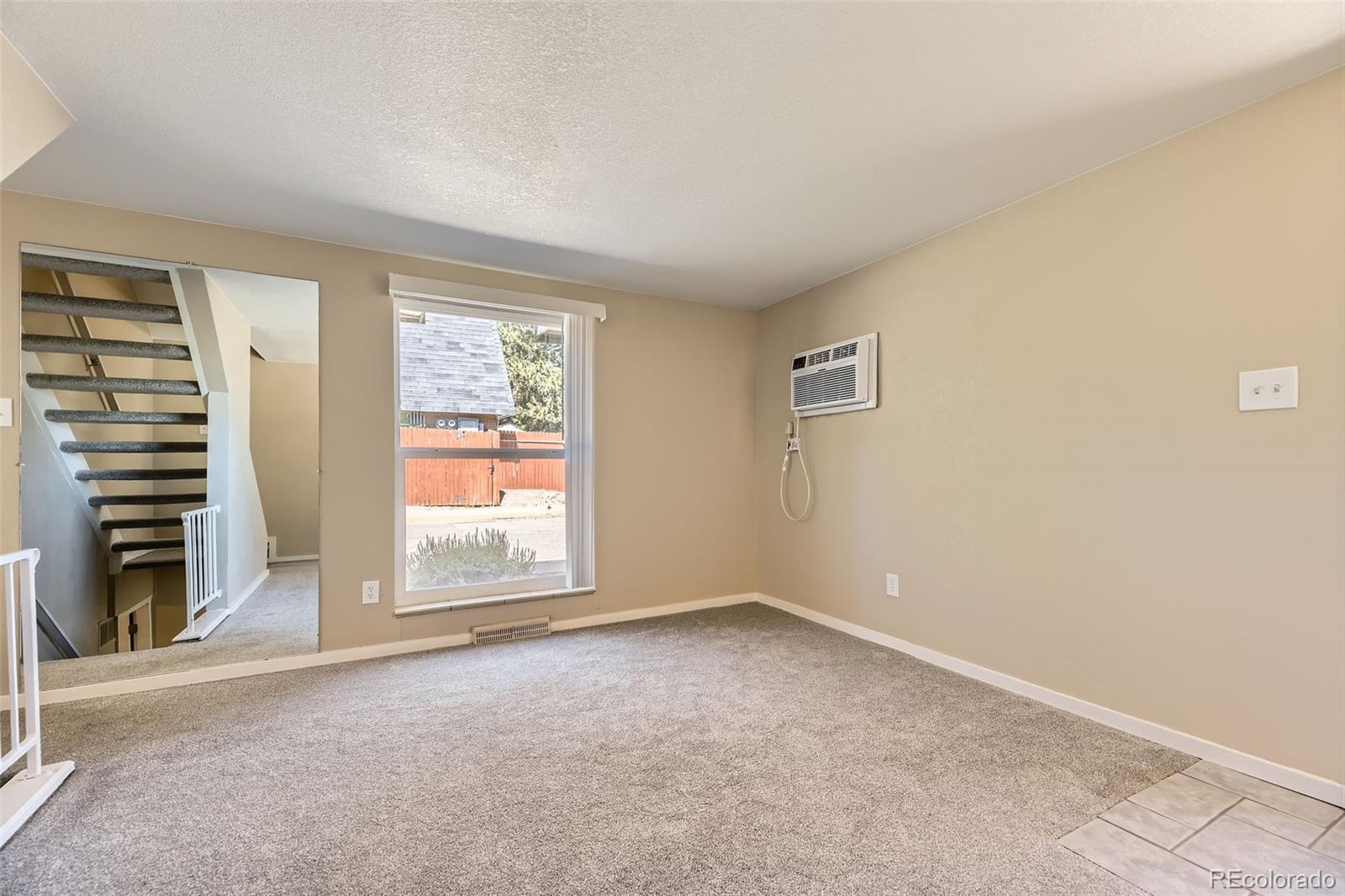 MLS Image #6 for 5828 s pearl street,centennial, Colorado