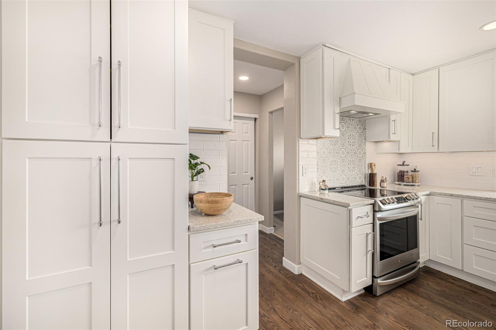 MLS Image #19 for 10344  spring water peak ,highlands ranch, Colorado