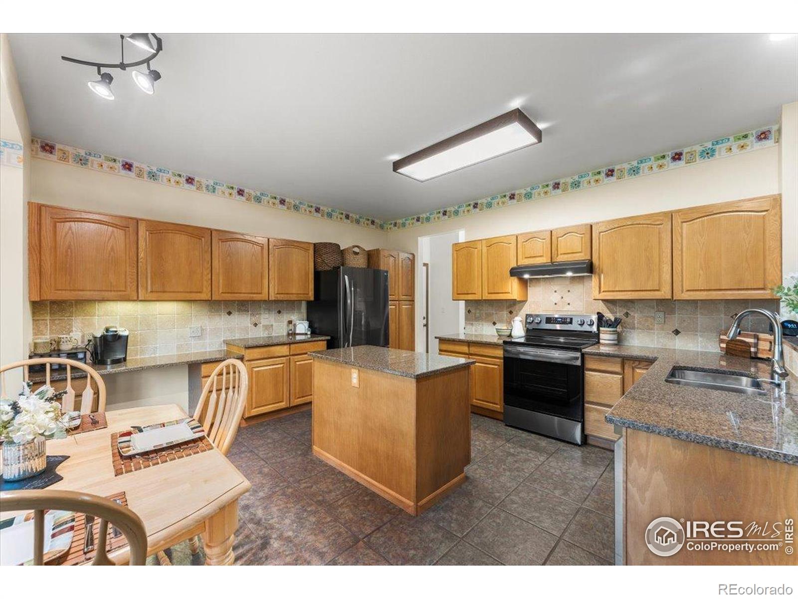 MLS Image #20 for 3218  wetterhorn drive,fort collins, Colorado